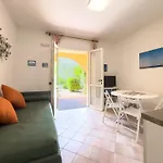 Stefania Localita Nisportino * Rio dellʼElba